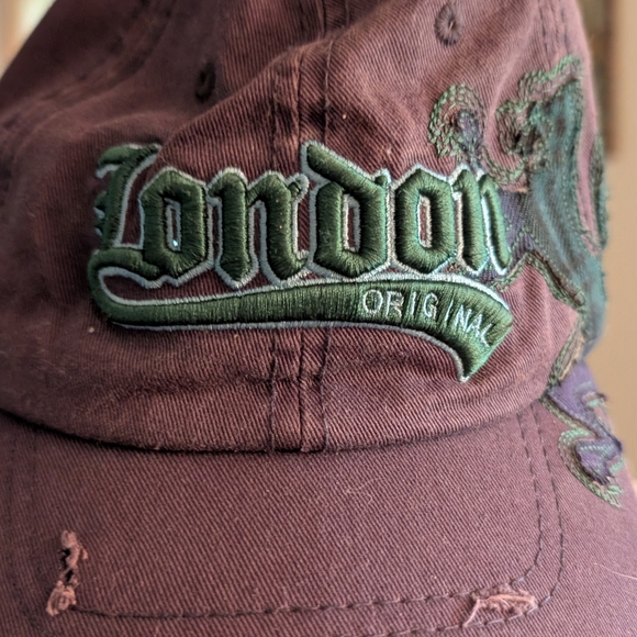 London hat (Like New) - Picture 9 of 11